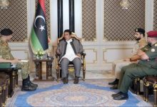 المنفي يدخل على خط الأزمة: تثبيت الهدنة بعد اشتباكات طرابلس