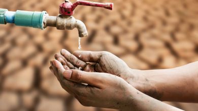 بين مطرقة الحصار وسندان الفساد.. تعز تواجه أسوأ أزمة مائية في تاريخها