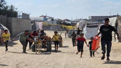 غزة تحت القصف والجوع.. 57 قتيلاً أثناء انتظار المساعدات