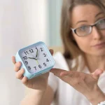 هل أنت دائم التأخير؟ قد تكون مصابًا دون أن تعلم