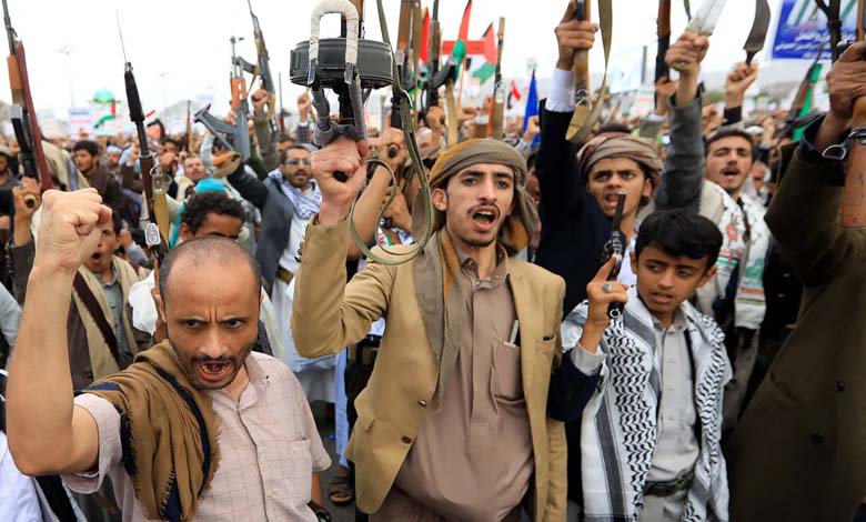 اعتقالات داخلية في صفوف الحوثيين تطال 11 عنصراً