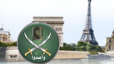 الإخوان في قلب العاصفة.. 3 سيناريوهات لمستقبل الأزمة الحكومية بفرنسا