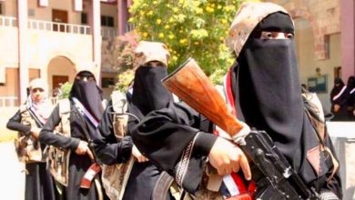 الزينبيات.. مليشيا نسائية حوثية تنشر الخوف بين اليمنيات