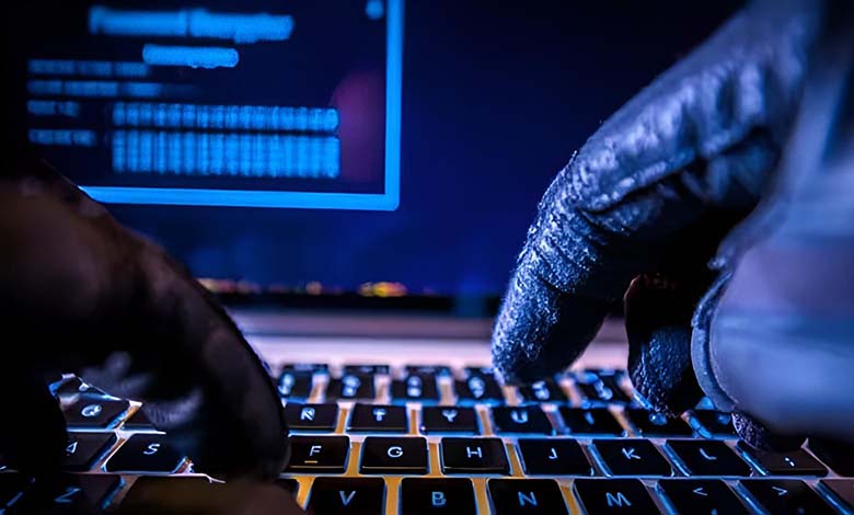 تهديد إلكتروني خطير: قراصنة يهددون بنشر أسرار غواصات فرنسا النووية