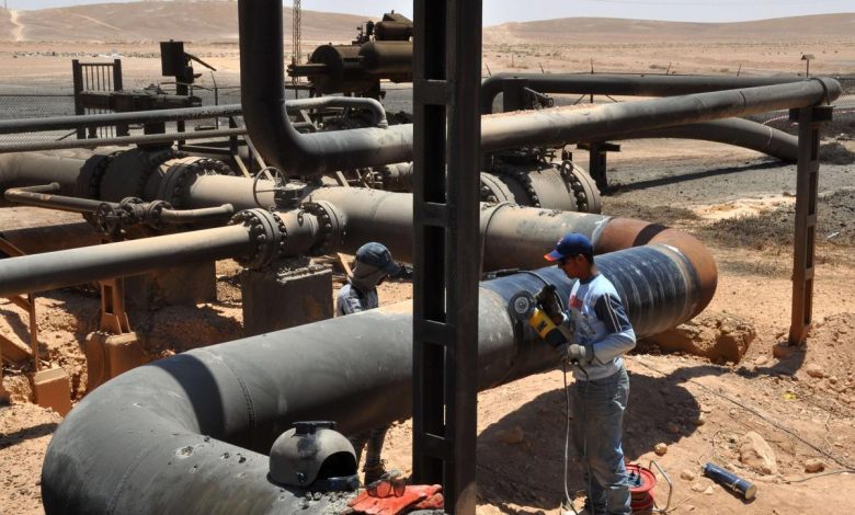 العراق وسوريا يبحثان إعادة تفعيل خط أنابيب كركوك – بانياس