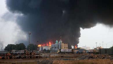 إسرائيل تستهدف ميناء الحديدة رغم جهود إعادة الإعمار