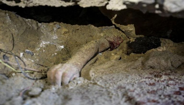 غزة تحت النار.. 140 هدفاً في مرمى الغارات الإسرائيلية