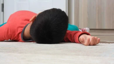 مديرة حضانة ترتكب جريمة بشعة بحق طفل مصاب بالتوحد