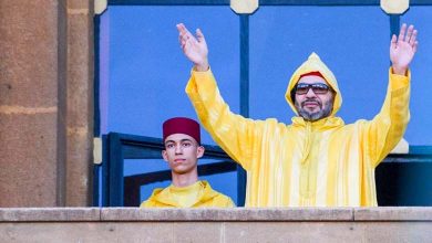 الملك يدعو الحكومة والبرلمان إلى مضاعفة العمل خلال السنة الأخيرة قبل الانتخابات