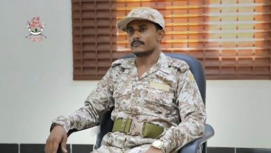 انشقاق جديد داخل الحوثيين.. قيادي ميداني يعلن انضمامه لـ العمالقة
