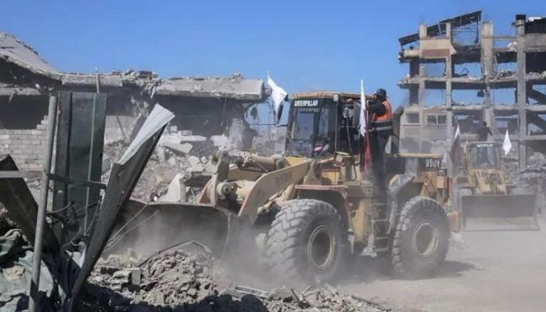 أزمة الجثث في غزة.. حماس بين الالتزام والواقع المعقد