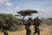 أوغندا ترسل تعزيزات عسكرية إلى الصومال في إطار دعم بعثة الاتحاد الإفريقي