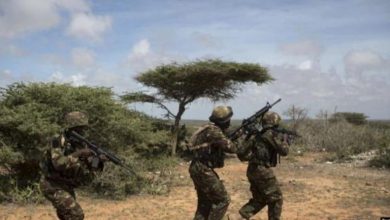 أوغندا ترسل تعزيزات عسكرية إلى الصومال في إطار دعم بعثة الاتحاد الإفريقي