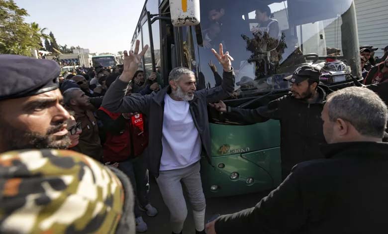 إسرائيل تفرج عن عدد من الأسرى الفلسطينيين