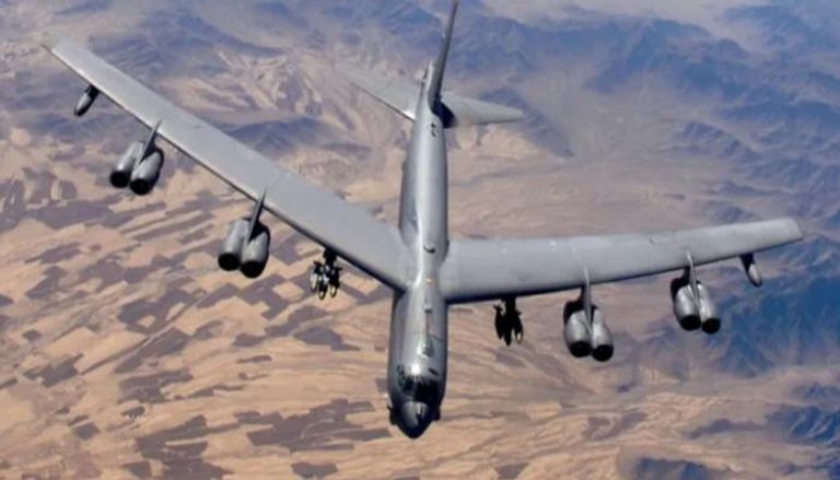 «بي-52».. أسطورة الحرب الباردة التي تواصل التحليق في سماء القوة الأمريكية