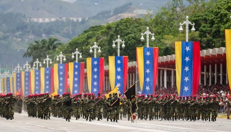 كاراكاس تعلن تعبئة عسكرية غير مسبوقة في مواجهة التهديد الأمريكي