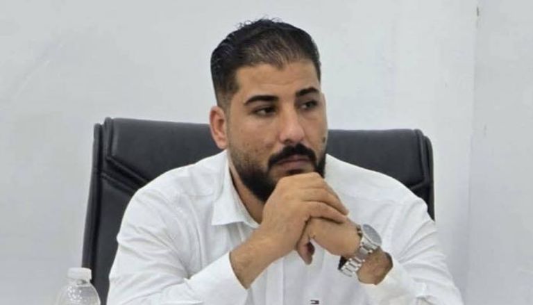 مسلحون مجهولون يختطفون قيادياً ليبياً في الخمس وسط تصاعد الانفلات الأمني