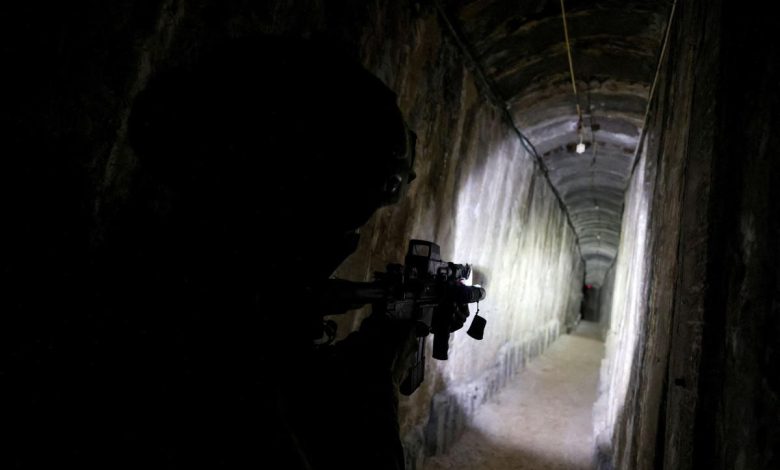 الجيش الإسرائيلي يعلن تدمير نفق في رفح يضم مقاتلين فلسطينيينالجيش الإسرائيلي يعلن تدمير نفق في رفح يضم مقاتلين فلسطينيين