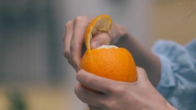 الفوائد الخفية لقشور الفاكهة لتعزيز الصحة والجمال