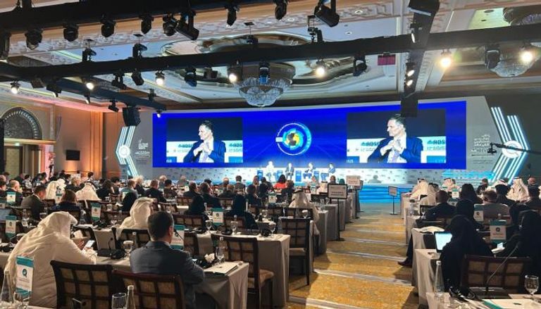 أبوظبي تجمع صُنّاع القرار.. رؤية إماراتية لمستقبل أكثر استقرارًا وسلامًا