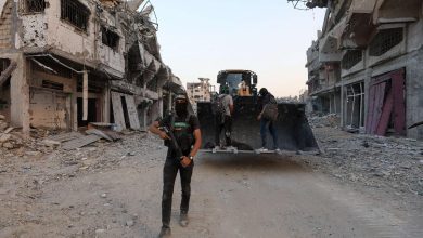 تحصّن المقاتلين في رفح يضع الوساطات أمام اختبار حاسم