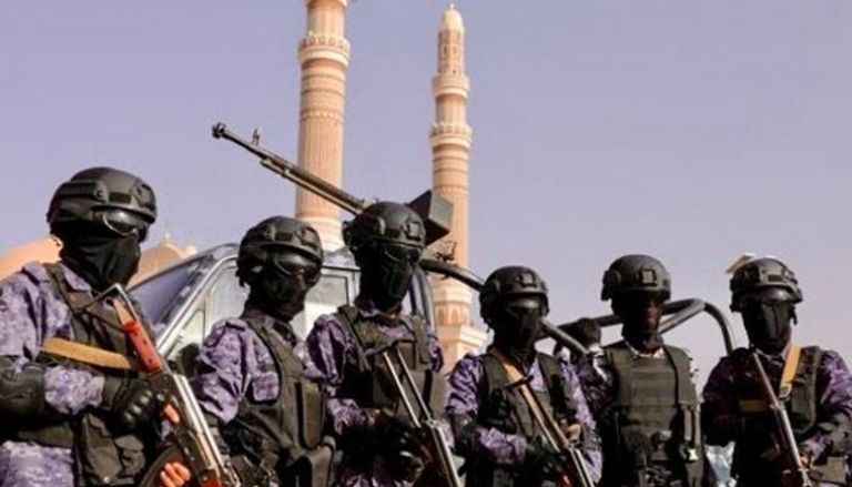 مساجد وكنائس تحت النار.. الحوثيون يوسّعون دائرة الاعتداءات الدينية