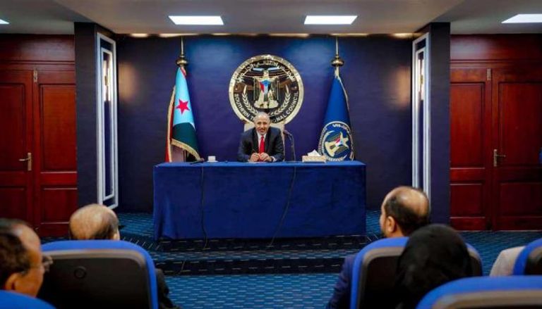 الانتقالي الجنوبي مستعد للحسم: رئيسه يؤكد جاهزية القوات ضد الحوثي