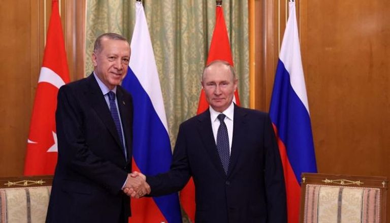 تحرك تركي جديد: أردوغان يعرض على بوتين مخرجا محتملا من حرب أوكرانيا