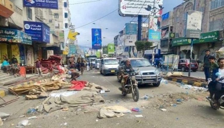 تعز: انفجار غير واضح المعالم يتزامن مع إنهاء الاعتصام بالقوة