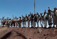 تقرير يكشف مسارات تهريب سلاح الحوثيين عبر مناطق نفوذ الإخوان