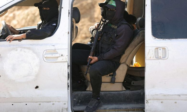 حماس في مرمى التحقيقات: أمنستي توثق انتهاكات جسيمة