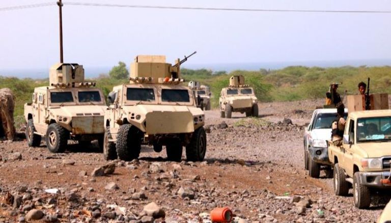 عملية غامضة تضرب قوات العمالقة بأبين.. والمؤشرات تشير إلى القاعدة