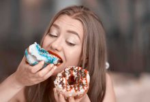 لماذا يقول جسمك نعم للحلوى رغم الامتلاء؟