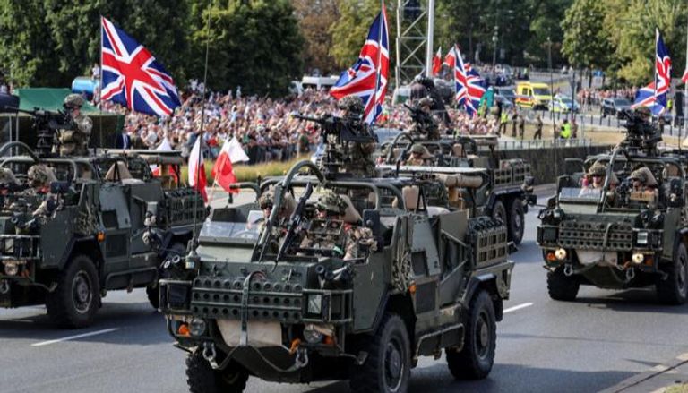 مدفعية متطورة على الخط.. بريطانيا ترفع جاهزية جيشها ضد روسيا