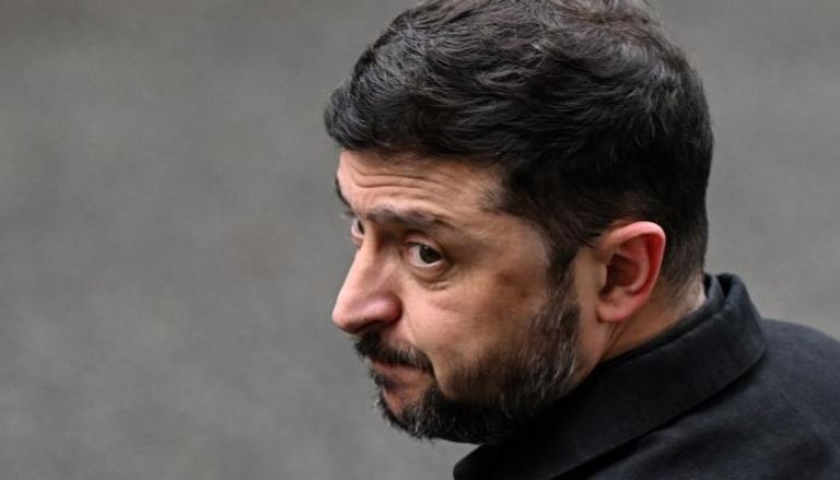 مفاوضات السلام تواجه عقبات: الرئيس الأوكراني يوضح نقطتين عالقتين