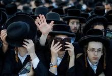 آلاف من الحريديم يتظاهرون ضد قانون التجنيد الإجباري