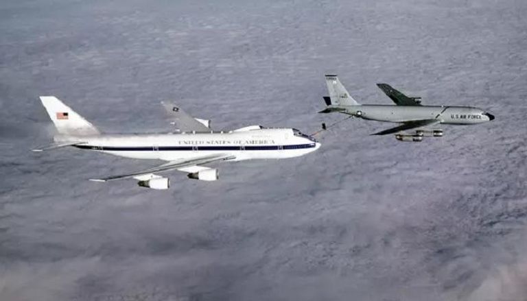 توترات دولية وتحركات غير اعتيادية.. يوم القيامة الأمريكية في الأجواء