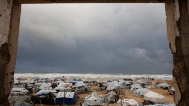 غزة على حافة الاحتمال: غارات الفجر تستنزف صبر النازحين