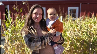 مراهق متهم بقتل امرأة حامل وإحراق منزلها