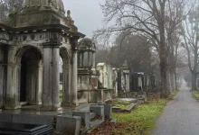 اعتراف مراهقة بقتل امرأة داخل مقبرة في النمسا