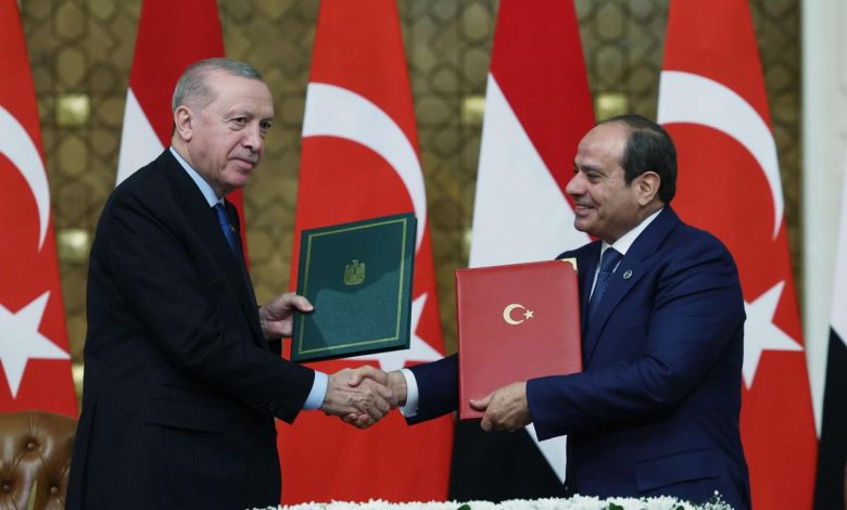 تقارب مصري تركي يتجسد في زيارة أردوغان إلى القاهرة