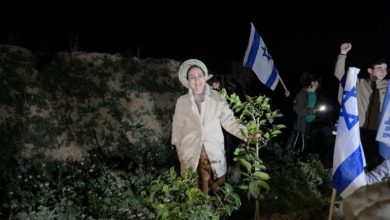 توتر على حدود غزة.. نائبة إسرائيلية تدخل المنطقة برفقة مستوطنين