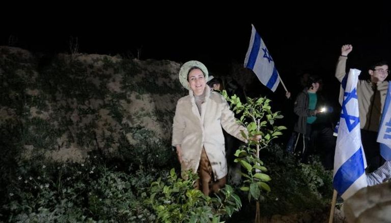 توتر على حدود غزة.. نائبة إسرائيلية تدخل المنطقة برفقة مستوطنين