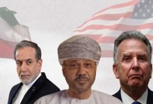طهران وواشنطن تجريان مفاوضات في عُمان وسط بقاء الخيار العسكري