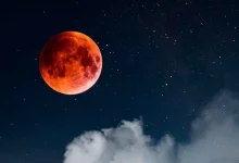 «ظاهرة نادرة»… القمر الدموي يظهر في 3 مارس