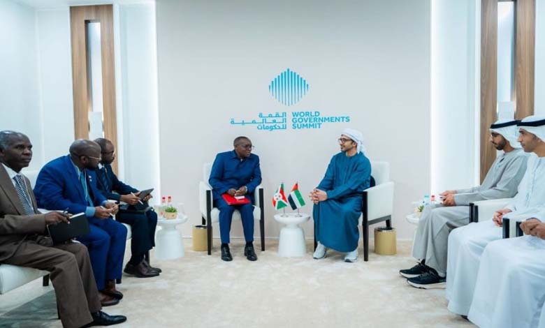 عبدالله بن زايد يعقد سلسلة لقاءات مكثفة على هامش القمة العالمية للحكومات