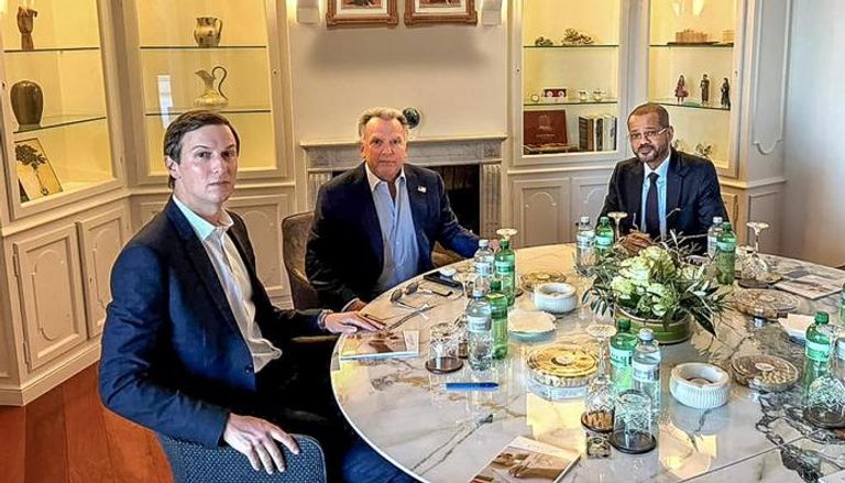 مباحثات جنيف.. عُمان تكشف عن تواصل غير مسبوق بين واشنطن وطهران