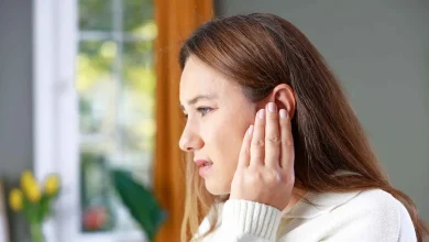 من الإزعاج إلى التحذير.. علامات الطنين التي لا يجب تجاهلها