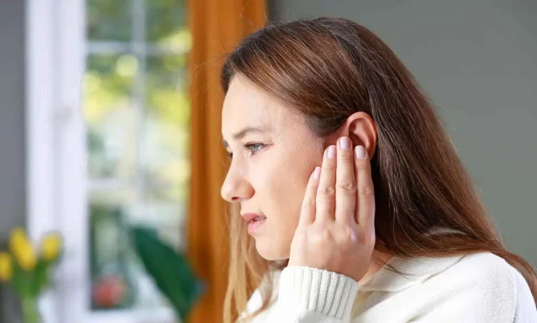 من الإزعاج إلى التحذير.. علامات الطنين التي لا يجب تجاهلها