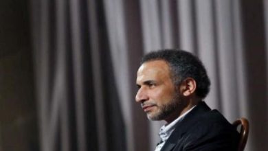 اتهام بالاغتصاب ومخرج طبي.. حفيد مؤسس الإخوان يتفادى المحاكمة